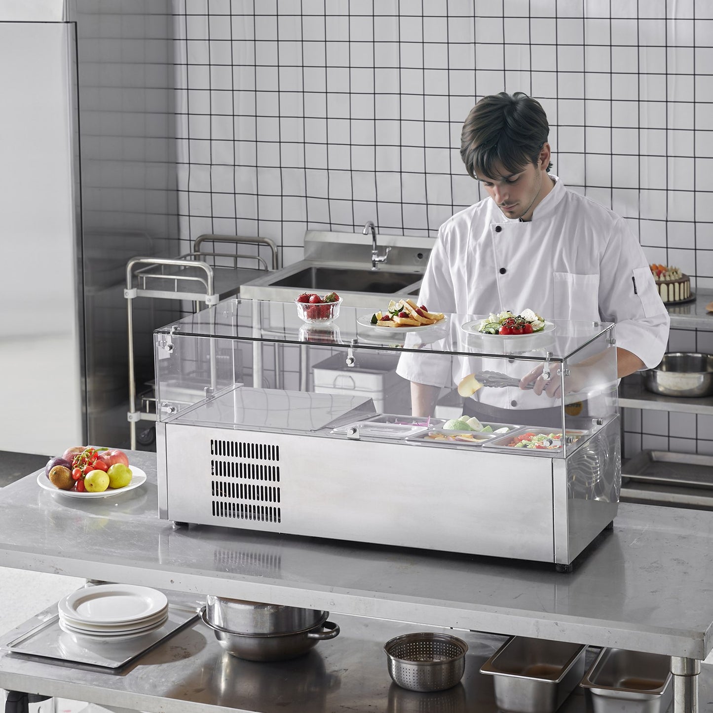 Gekühlte Gewürzstation, 140 W, Tischgerät, mit 1 1/3- und 4 1/6-Behältern, Gehäuse aus Edelstahl 304 und Deckel aus Polycarbonat, Sandwich-Vorbereitungstisch mit Glasabdeckung, CE-zertifiziert