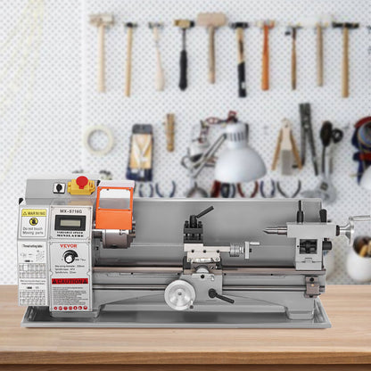 Mini-Metalldrehmaschine, 17,8 cm x 40,7 cm, 800 W Präzisions-Tischdrehmaschine, stufenlos einstellbare Drehzahl 150–2500 U/min, mit 9,9 cm 3-Backen-Metallfutter-Werkzeugkasten zur Bearbeitung von Präzisionsteilen