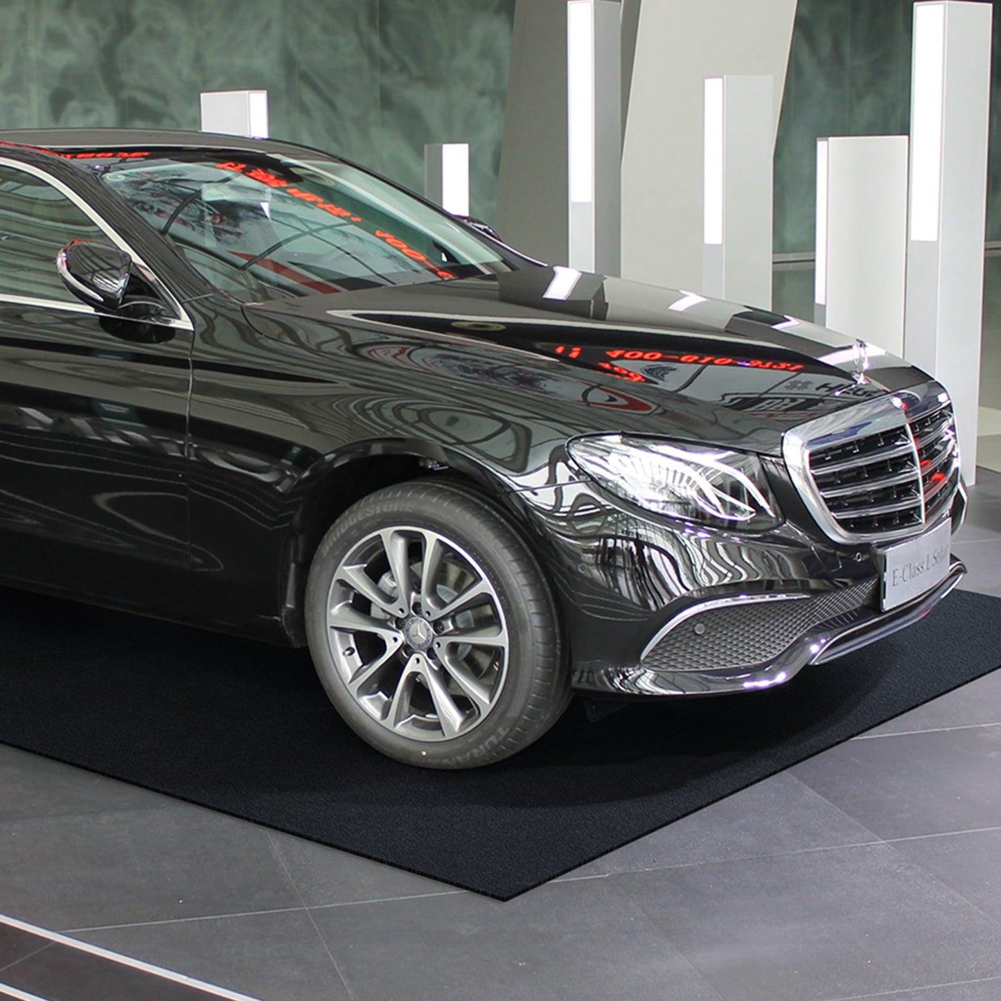 Garage Floor Mat, 2.68 x 6.7 M Waterproof Protection from Water,Snow, Rain,Mud and Oil for Cars, Non-slip Heavy Duty Containment Mat with TPE Anti-Leak Backing & Easy to Clean & Cuttable