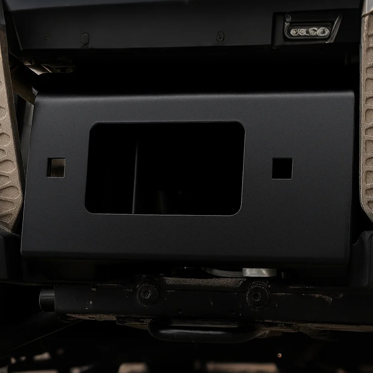 Winch Mount, Winch Capacity of 907-1633 kg, Trailer Hitch Winch Mount for Select Polaris Sportsman Models (2009 and Newer), 2 Mounting Hole Design, Powder Coated Steel, Fit for Desert Rescue