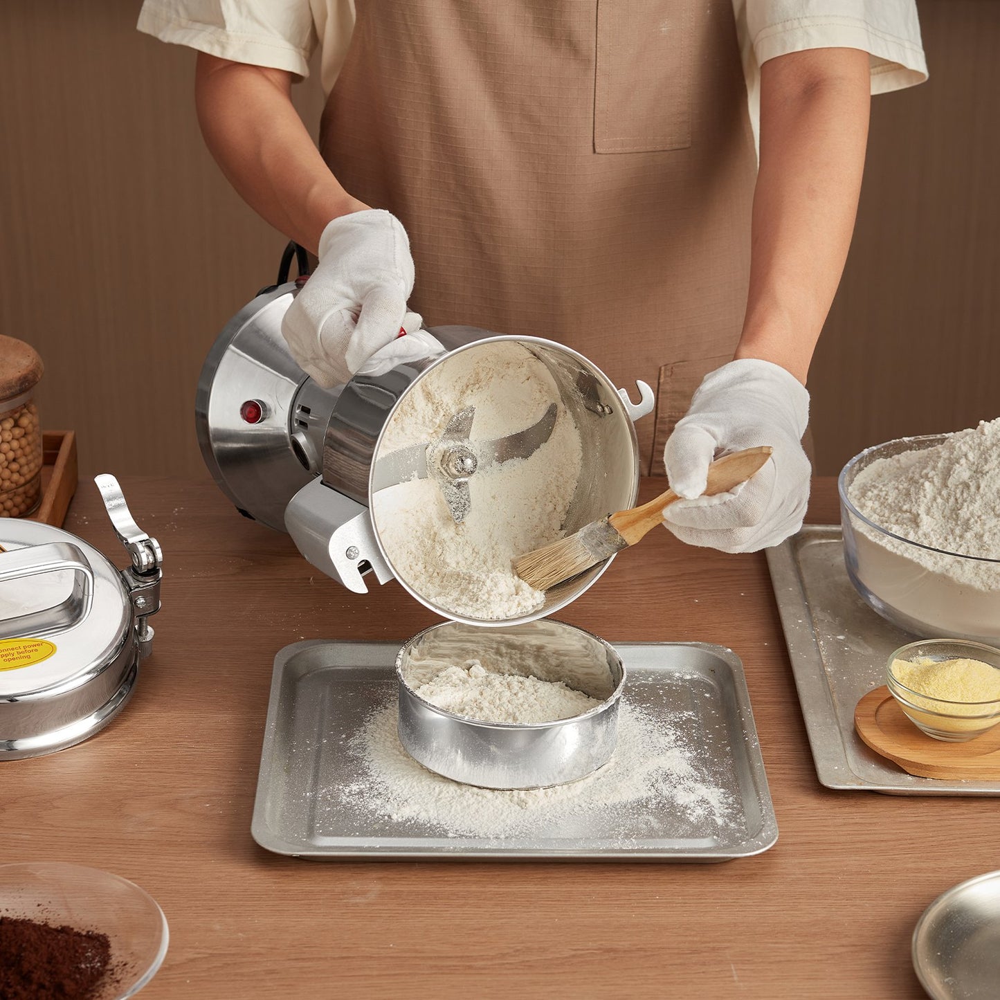 Elektrische Getreidemühle (550 g), Hochleistungs-Gewürzmühle (2000 W), Pulverisiermaschine aus Edelstahl für trockene Körner, Gewürze, Getreide, Kaffee, Mais, Pfeffer, gerade Ausführung