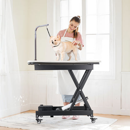 Elektrischer Hubtisch, 150 kg Tragkraft, einseitiger Scherenhubtisch, 20–70 cm höhenverstellbare Hubplattform, Couchtisch-Hubtisch mit 4 Rollen, für Materialtransport und -handhabung, Schwarz