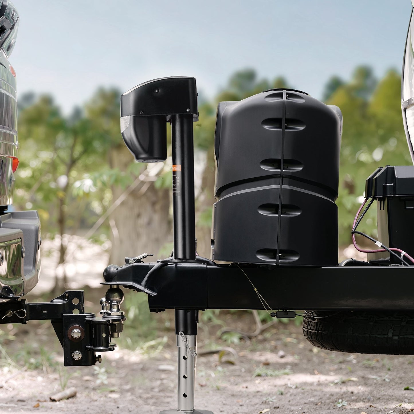 Elektrische Anhängerstütze, 5000 lbs (ca. 2268 kg), robuste elektrische Stütze für Wohnmobile mit 2-poligem Stecker, Fernbedienung, Kurbel und wetterfester Abdeckung, Hubhöhe 10"-28,3" (ca. 25,4-71,9 cm), für Anhänger und Wohnmobile