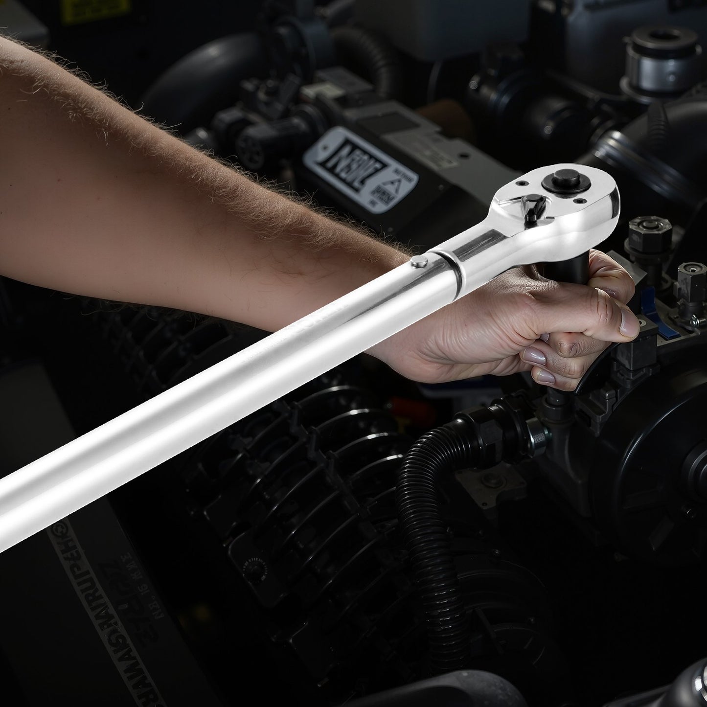 Click Torque Wrench, 3/4 Inch Drive, 100-600 lbf-ft / 136-814N.m, Dual-direction Torque Wrench Set with Dual Range Scales, 48-tooth, ±3% High Precision, Alloy Steel, for Automobile Repair