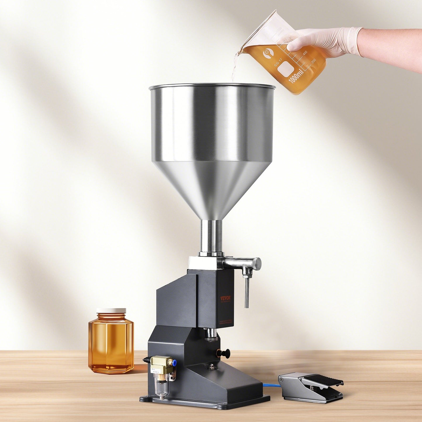 Pneumatic Paste Liquid Filling Machine, 5-50ml Bottle Filler, Bottle Filling Machine, Stainless Steel Liquid Filler with Pedal for Milk Water Juice Essential Oil Shampoo Cosmetic Honey Lotion