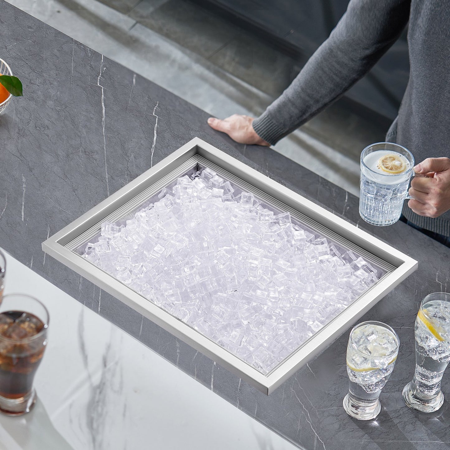 Einbau-Kühlbox, 56 cm L x 43 cm B x 30 cm H, Edelstahl-Eisbox, gewerblicher Eisbehälter mit Deckel, 40-Liter-Eisbar für die Außenküche, inklusive Abflussrohr und Abflussstopfen, für gekühlten Wein und Bier