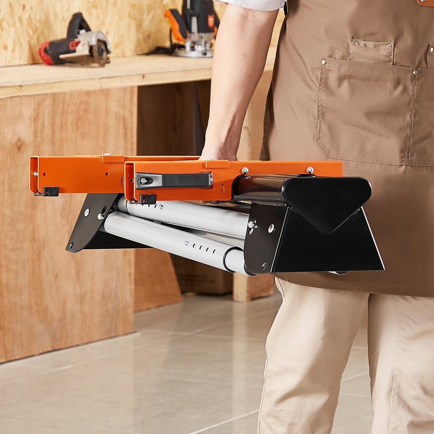 Gehrungssägenständer, Tragkraft 150 kg, zusammenklappbarer Stahlständer für Gehrungssägen mit einteiligen Montagehalterungen und Klemmen, höhenverstellbar von 74 bis 84 cm, tragbarer, kompakter und faltbarer Gehrungssägenständer