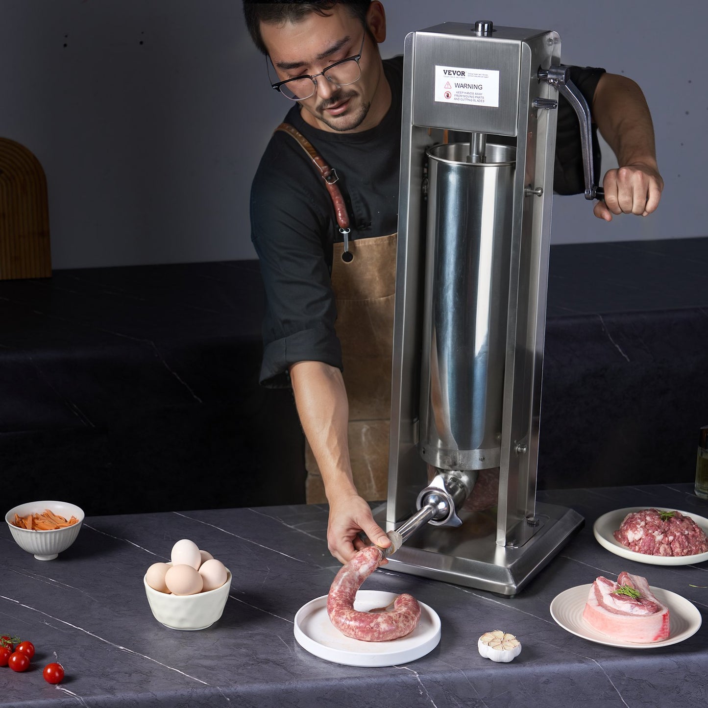 Manuelle Wurstfüllmaschine, 7 l / 15 lbs, vertikale Wurstmaschine, Fleischfüller mit zwei Geschwindigkeiten, aus lebensmittelechtem Edelstahl 304, inklusive 5 Füllrohren, für Privatküche, Restaurant und Gewerbe