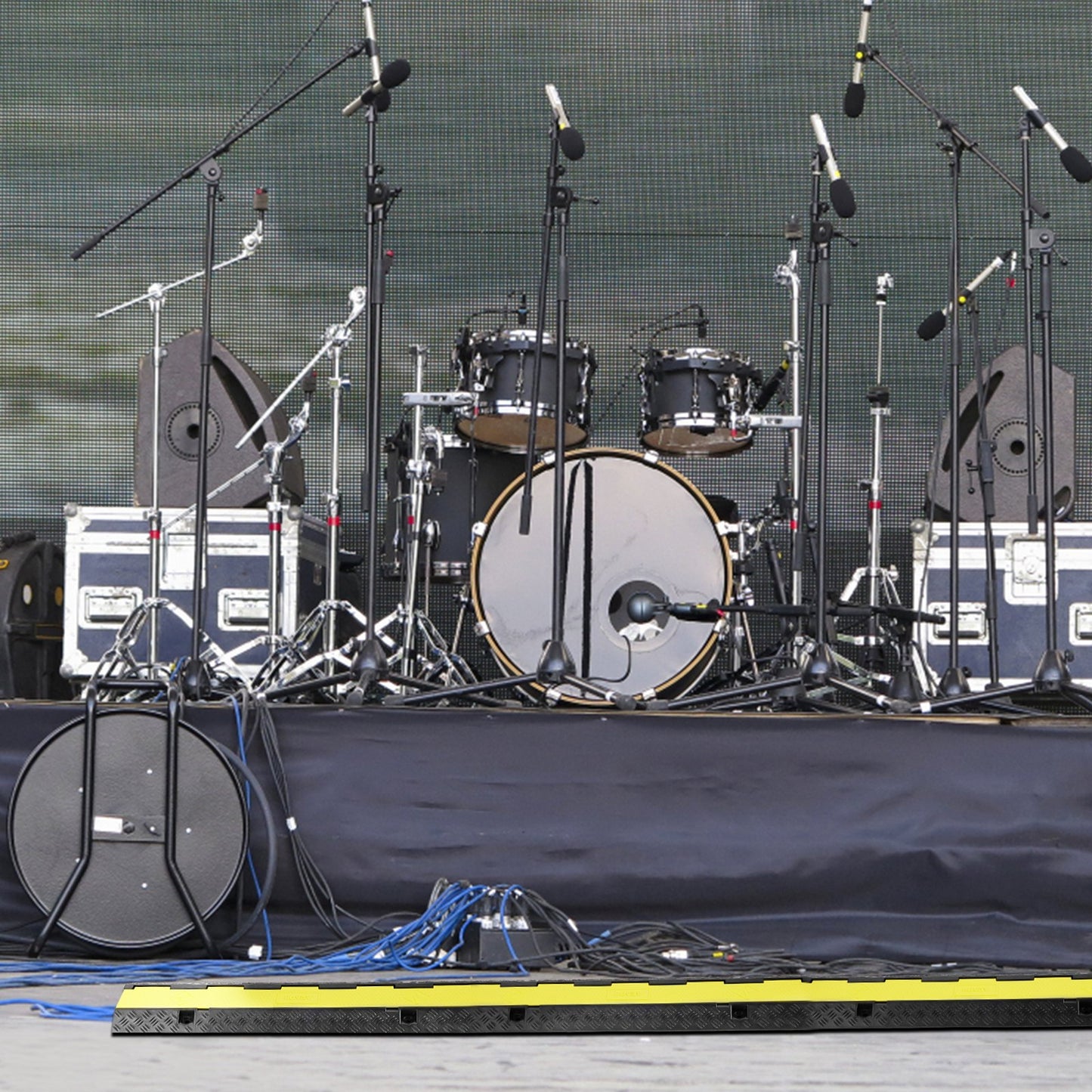 3 Pack Rubber Cable Protector Ramp, 2 Channel, 12000 lbs/axle Capacity Heavy Duty Hose Wire Cover Ramp Driveway, Traffic Speed Bump w/ Flip-Open Top Cover&50 ft Warning Tape, for Indoor&Outdoor