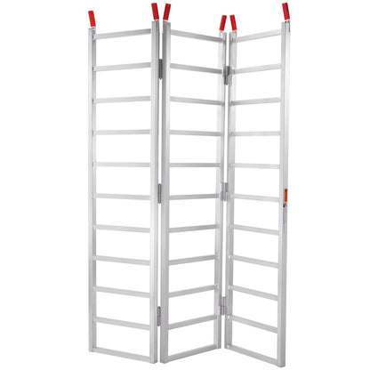 Aluminiumrampe, 680 kg Tragkraft, dreifach faltbare Rampe mit Spanngurten, klappbare Laderampe für Motorrad, Traktor, ATV/UTV, LKW, Rasenmäher, Schneefräse, 195,6 cm L x 137,2 cm B, 1 Stück